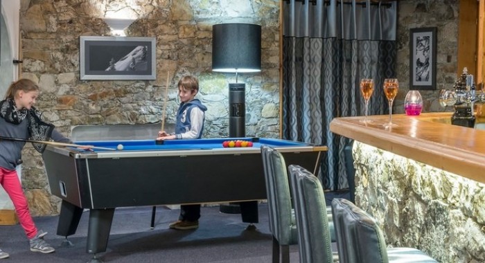 Hotel L'Eterlou, Meribel ski chalet, image 6
